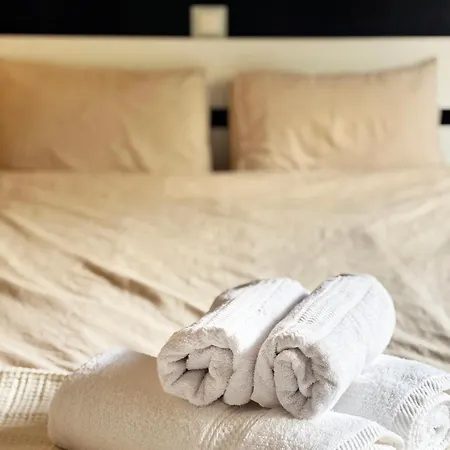 Modernes 2-zimmer-apartment In Der Altstadt 公寓 *