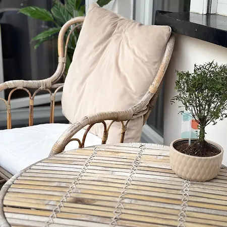 Modernes 2-zimmer-apartment In Der Altstadt * 科布倫茨
