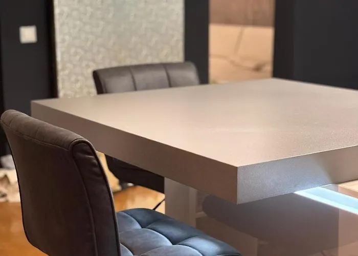 Modernes 2-zimmer-apartment In Der Altstadt Apartment