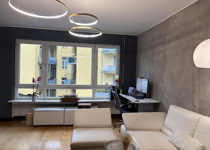 Modernes 2-zimmer-apartment In Der Altstadt *