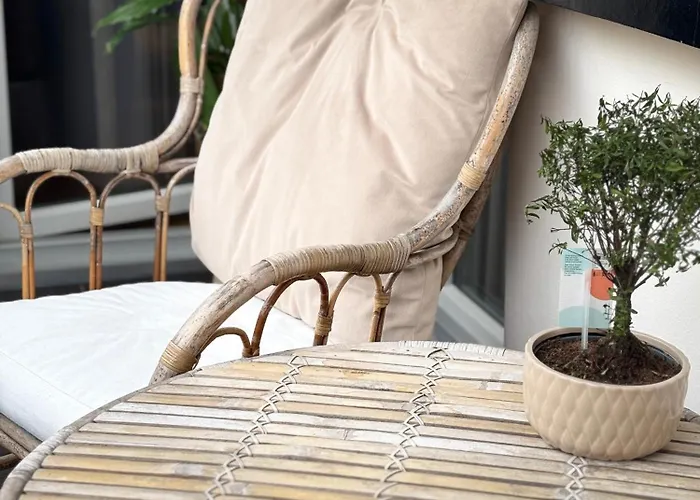 Modernes 2-zimmer-apartment In Der Altstadt * Koblenc